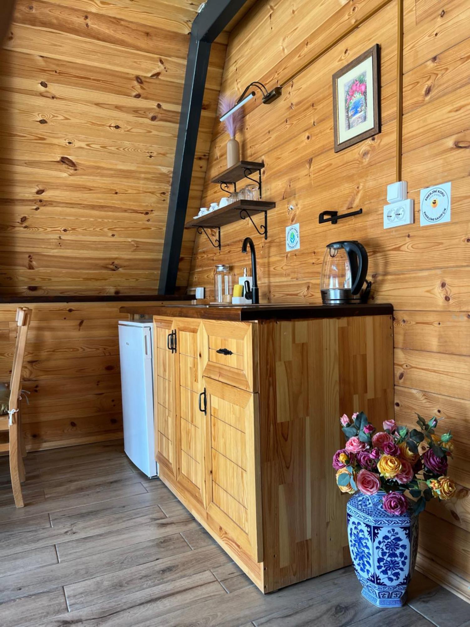 Teona Kartepe Bungalov ภายนอก รูปภาพ